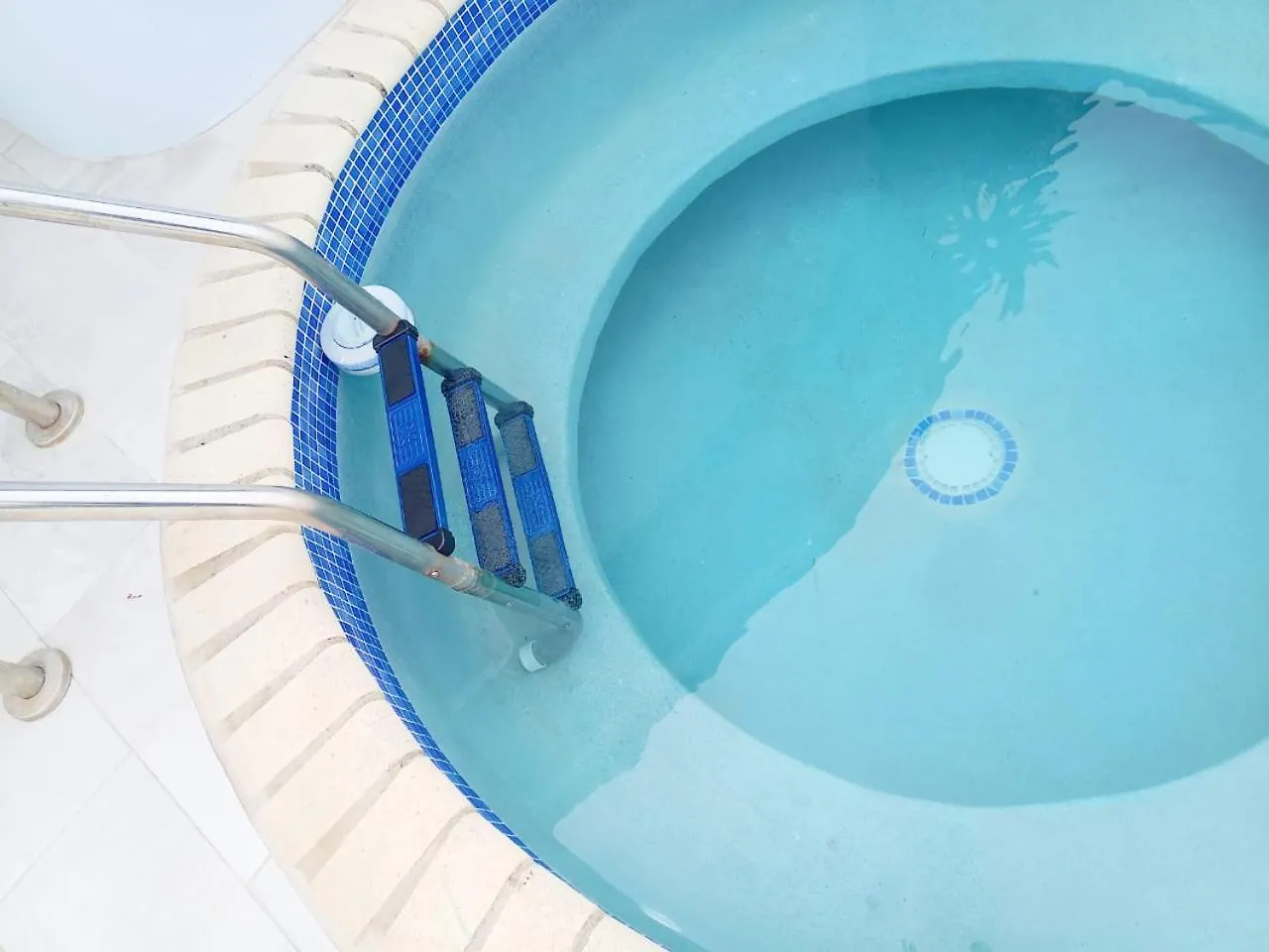 Sunny Luxuries - Rodney Bay Aparthotel